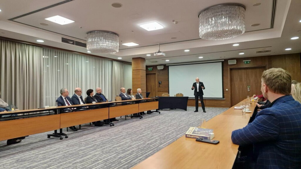spotkanie autorskie z pisarzem Markiem Krajewskim